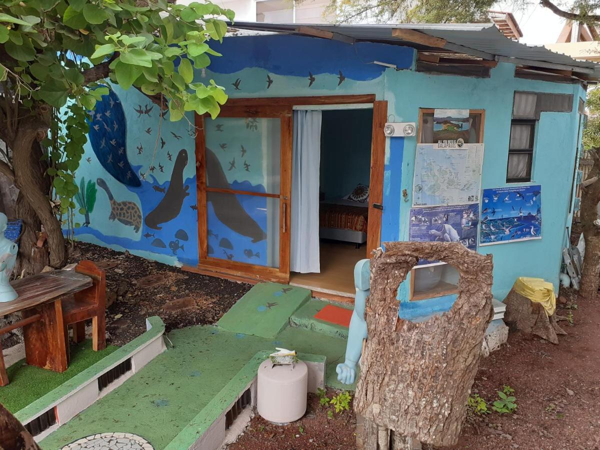 Cozy Hosting Galapagos Apartment Puerto Ayora  Bagian luar foto
