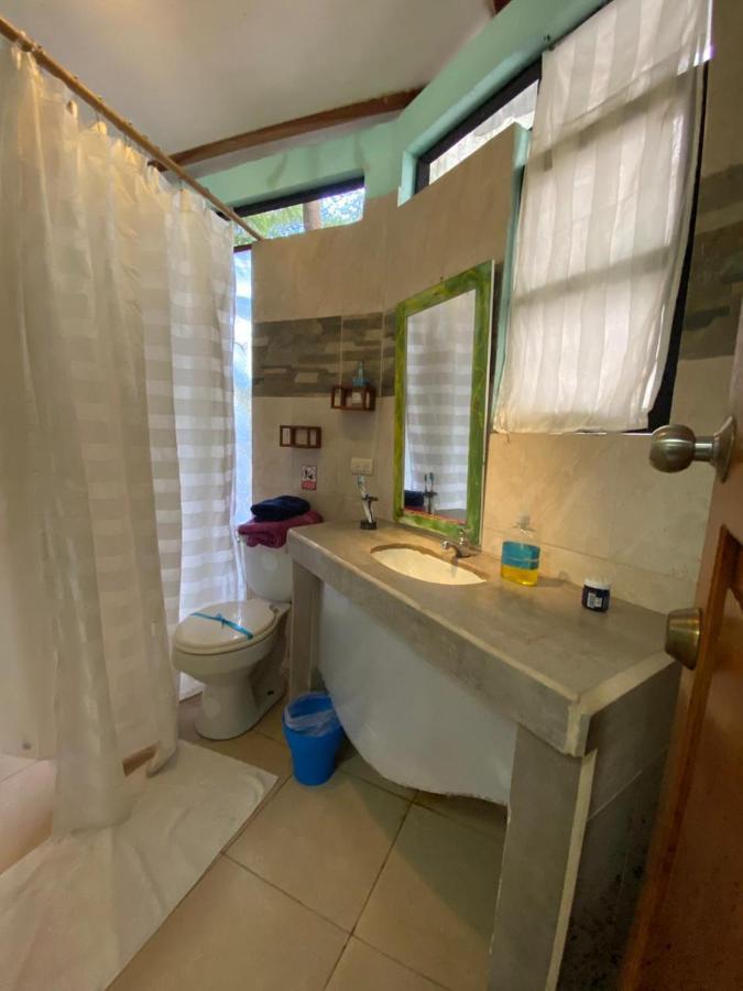 Cozy Hosting Galapagos Apartment Puerto Ayora  Bagian luar foto