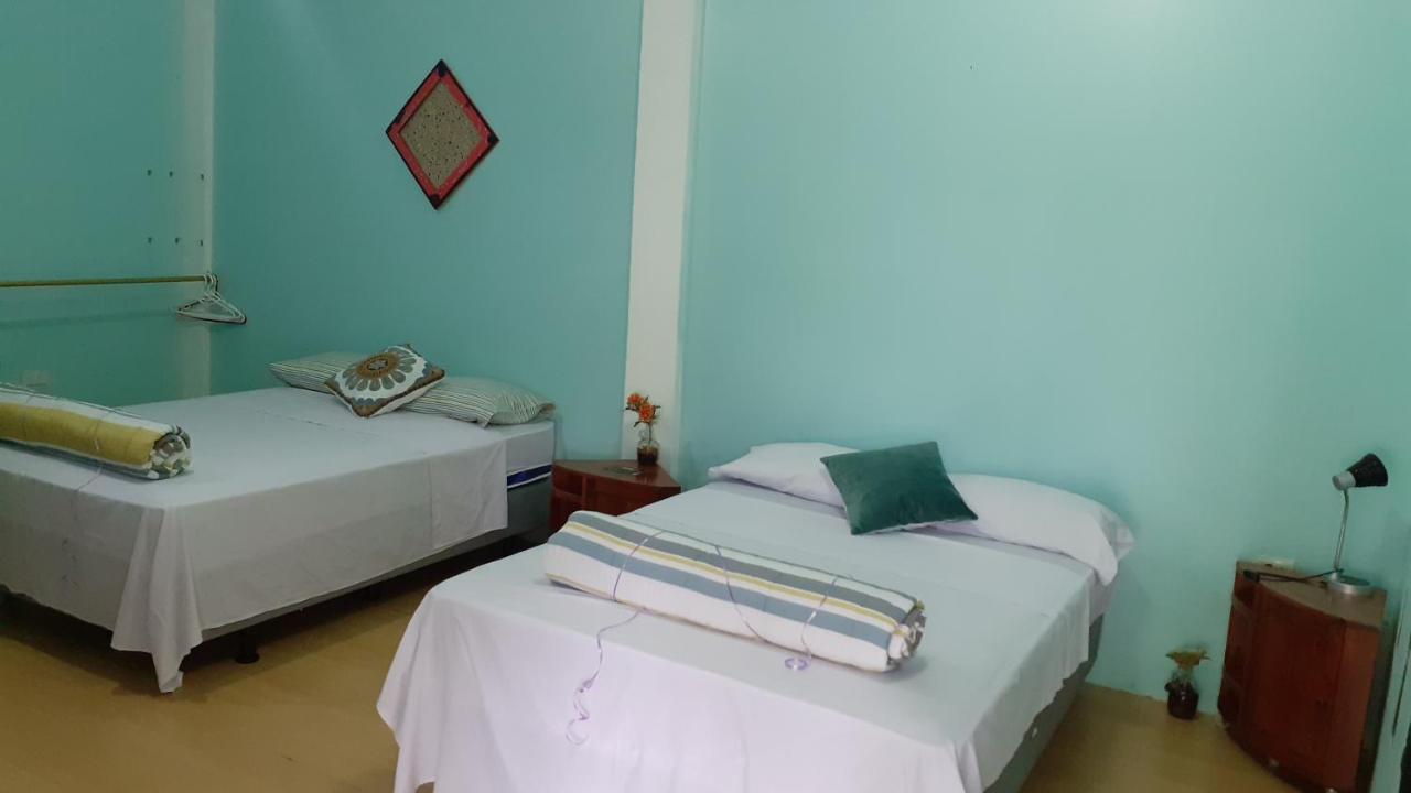 Cozy Hosting Galapagos Apartment Puerto Ayora  Bagian luar foto