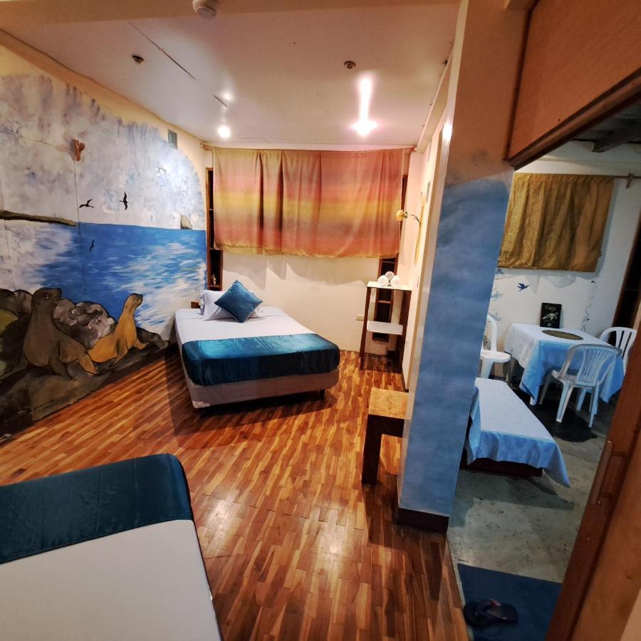 Cozy Hosting Galapagos Apartment Puerto Ayora  Bagian luar foto