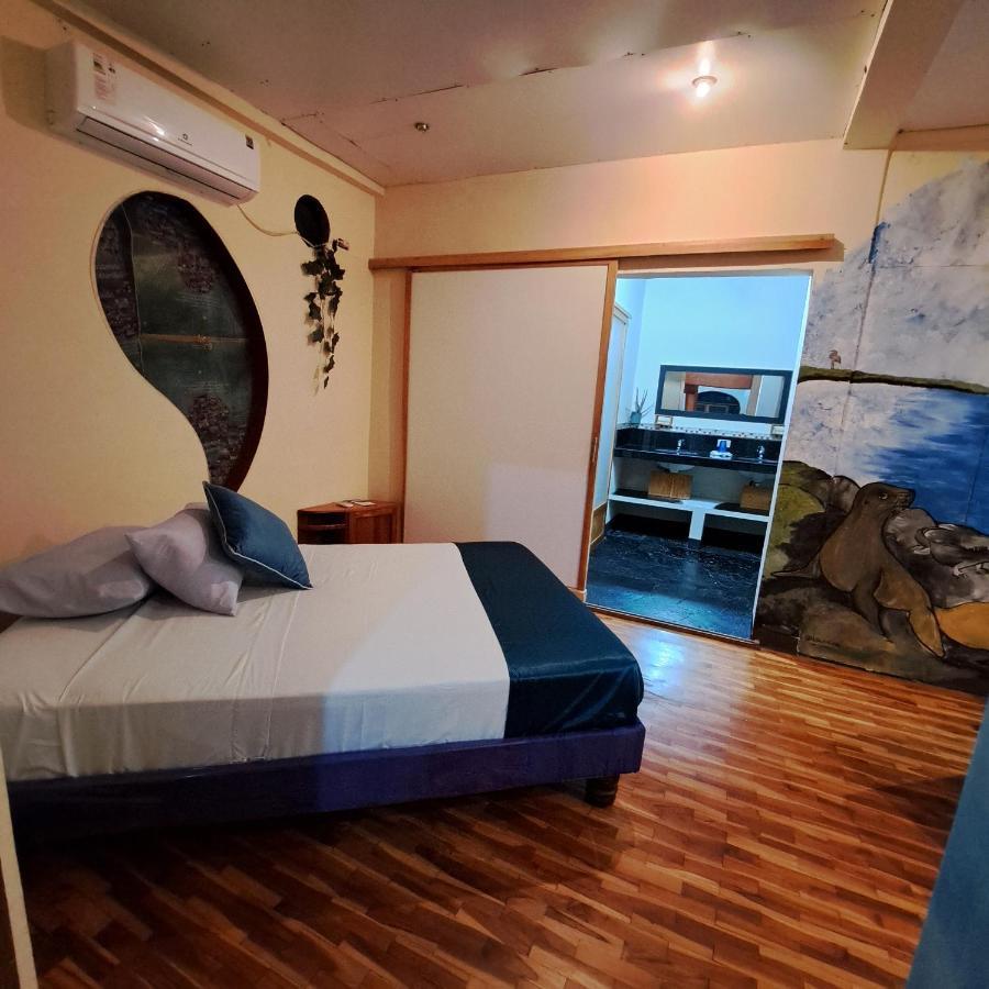 Cozy Hosting Galapagos Apartment Puerto Ayora  Bagian luar foto