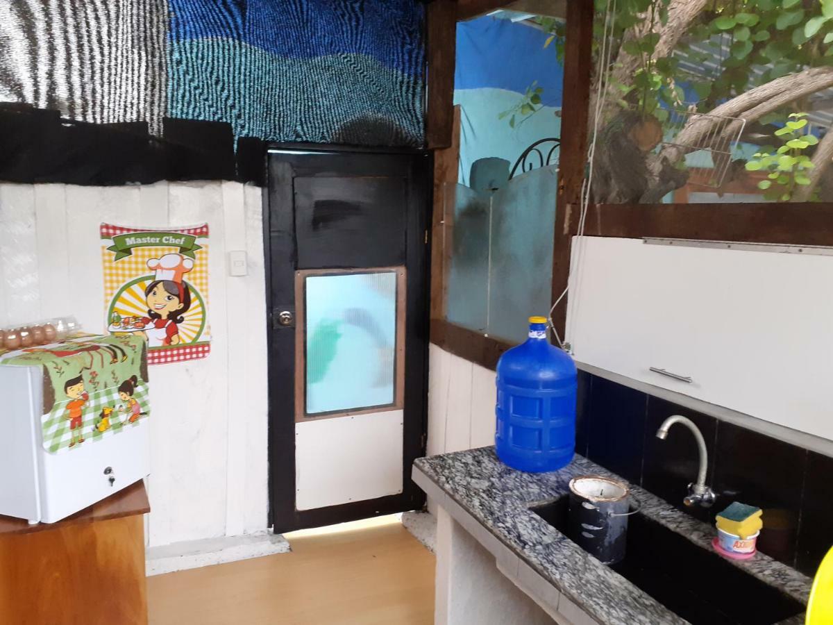 Cozy Hosting Galapagos Apartment Puerto Ayora  Bagian luar foto